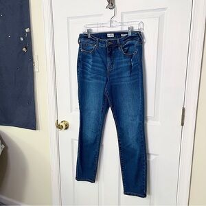 ✧･ﾟwonderly mid-rise skinny jeans